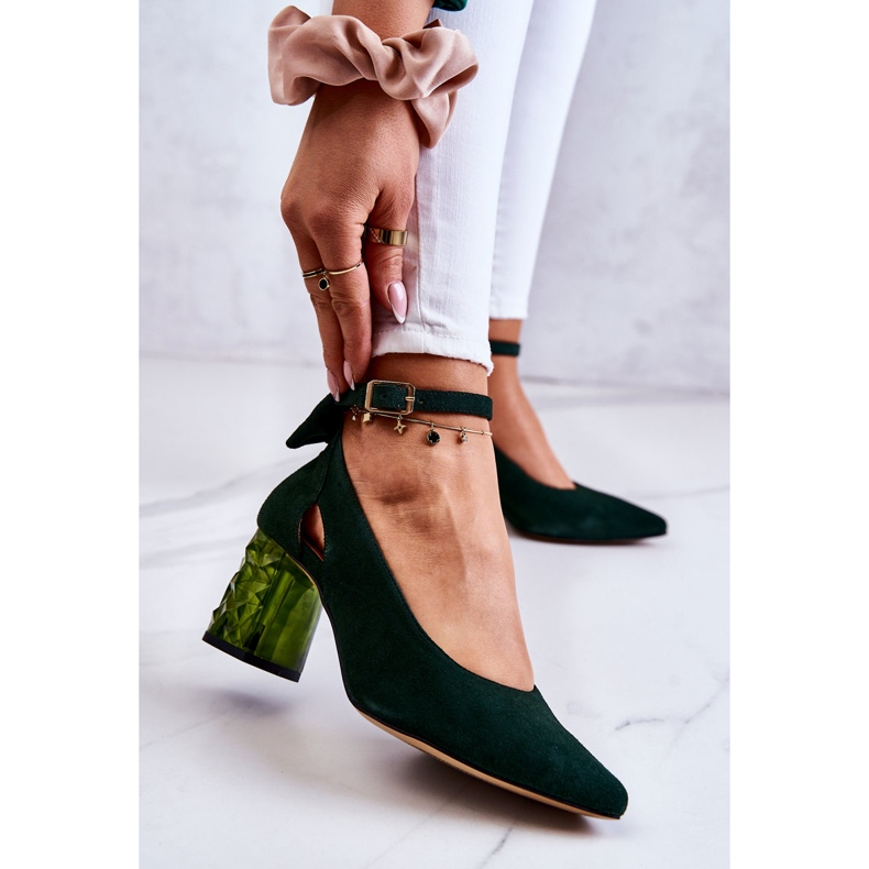 Velúr pumpák masnival Maciejka 05059-09 Sötétzöld 1