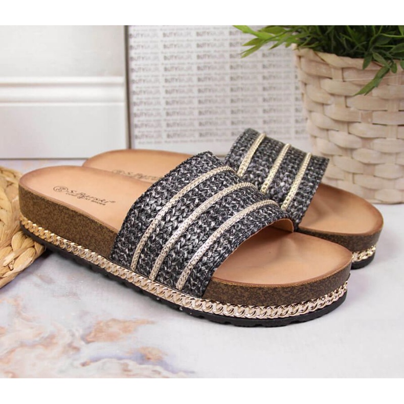 Fekete platformpapucs W S. Barski 2