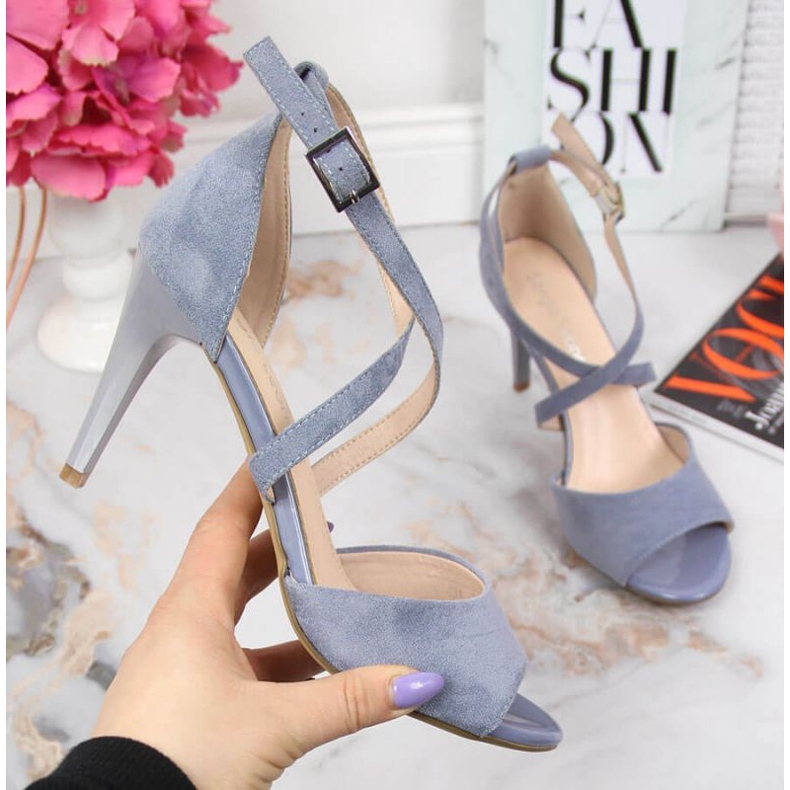 Szandál kék magassarkún W Sergio Leone 1