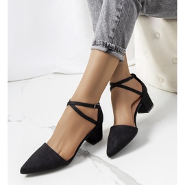 Fekete szivattyúk a Hyde-oszlopon 1