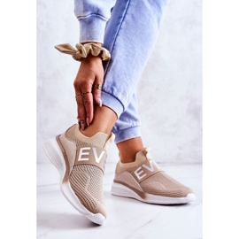 Vinceza Női sportcipők Slip-on bézs Lorane 2