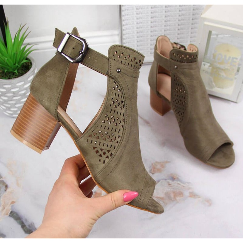 Áttört szandál T.Sokolski W SCA159B khaki 1