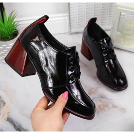 Bőr cipő a Filippo W PAW350 blokkon fekete 1