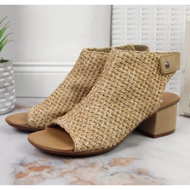 Zárt szandál Rieker M RKR538 bézs sokszínű 2