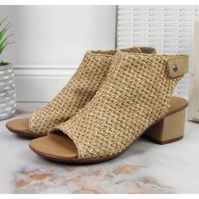 Zárt szandál Rieker M RKR538 bézs sokszínű 2