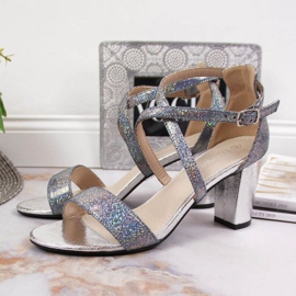 Szandál a poszton Filippo W PAW355A ezüst 2