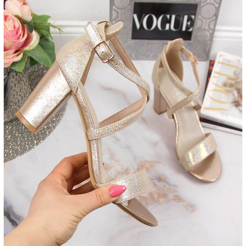 Arany Filippo W PAW355B szandál a oszlopon aranysárga 1