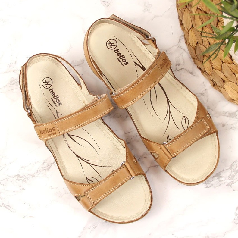 Barna Helios 205 kényelmes bőr női szandál 2