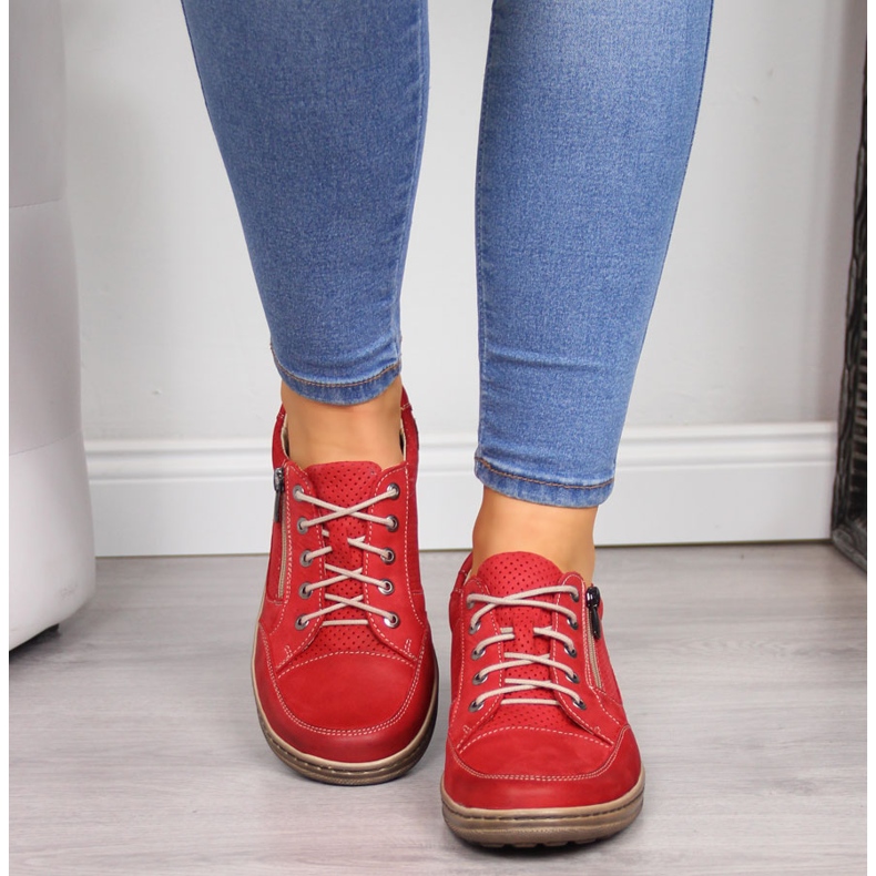 Bőr női cipő piros cipzárral Helios 357 1