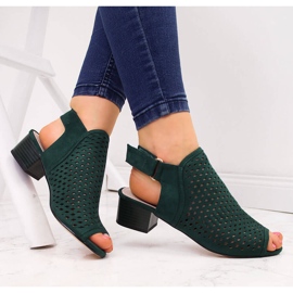 Green Sabatina áttört zöld női szandál 1