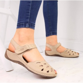 Női bőr szandál bézs éken Helios 4011 2