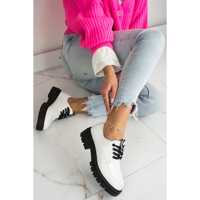 Női csizma fehér Laura La.Fi platformmal 1