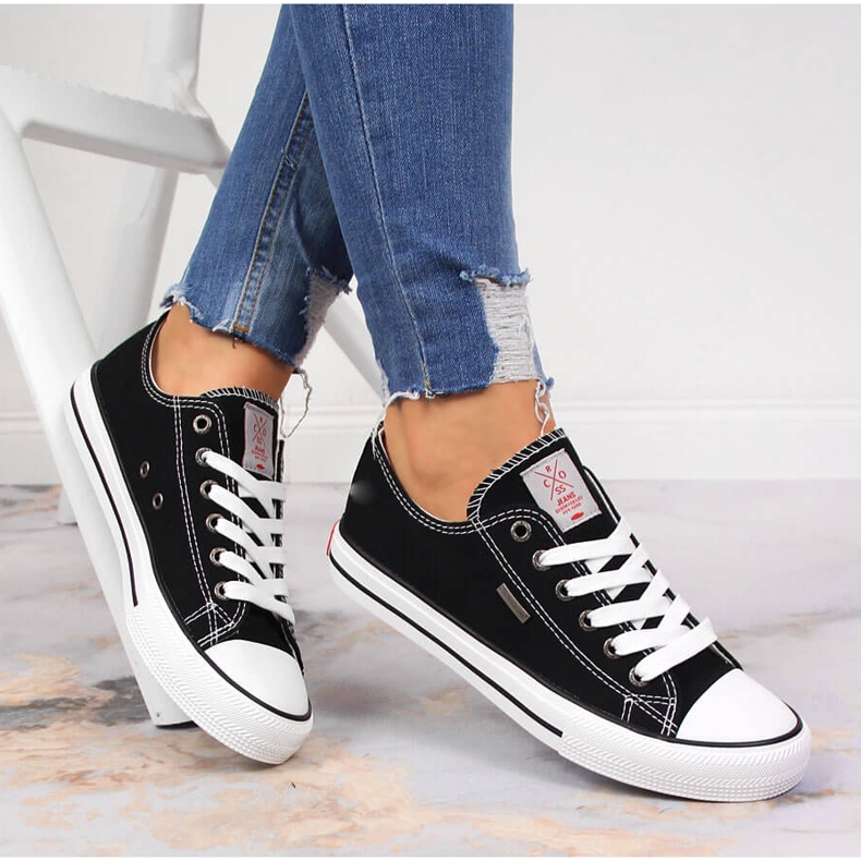 Black Cross Jeans JJ2R4011C alacsony szárú tornacipő fekete 1