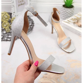 Ezüst Vinceza magassarkú szandál 1