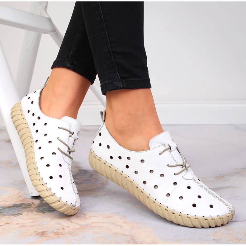 Fehér Artiker áttört kényelmes bőrcipő 2