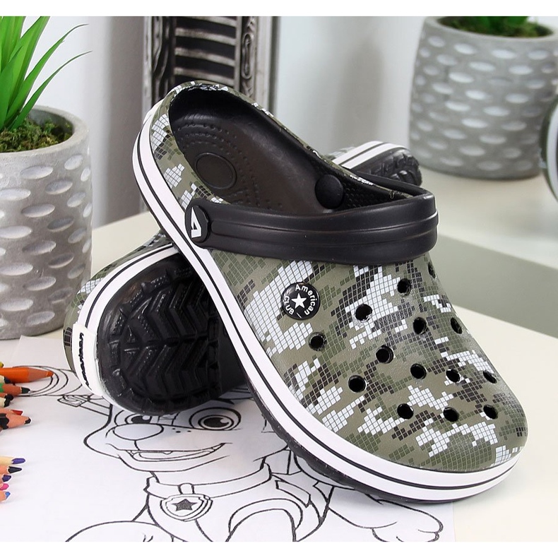 American Club khaki habszivacs papucs fiúknak 1