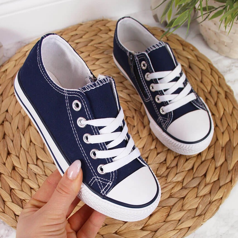 Atletico sötétkék színű, alacsony cipzáras gyerekcipő 1