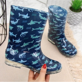 T.Sokolski Sötétkék cápák fiú kalósai, T. Sokolski 1