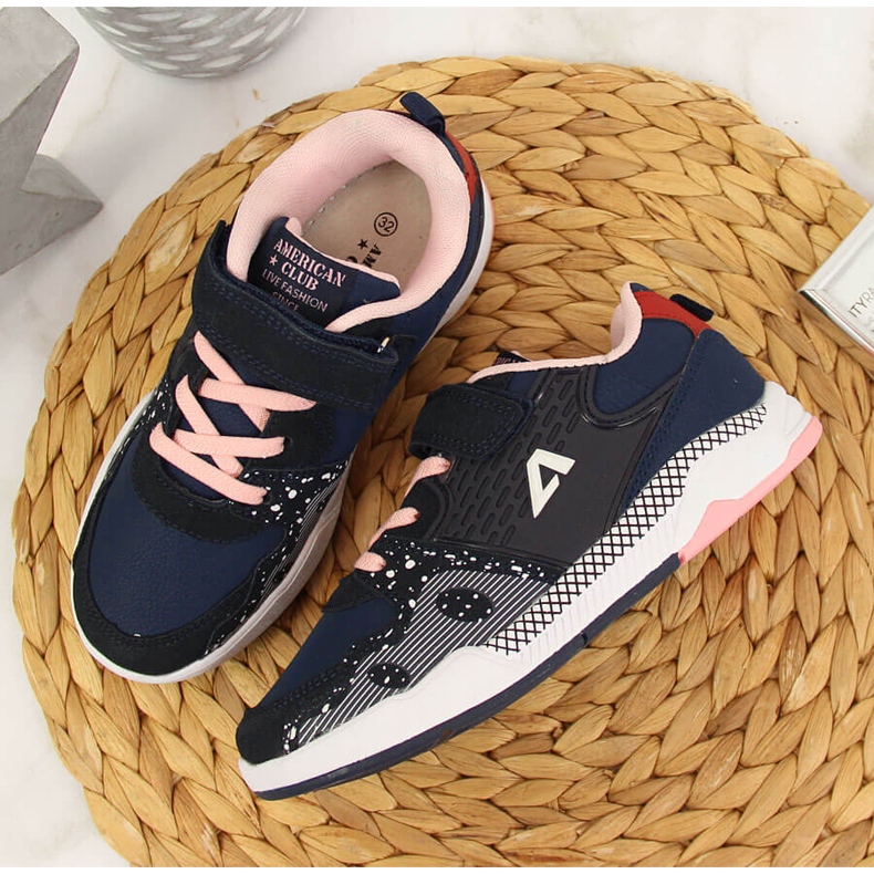 Lány sportcipő tépőzárral, sötétkék American Club 2