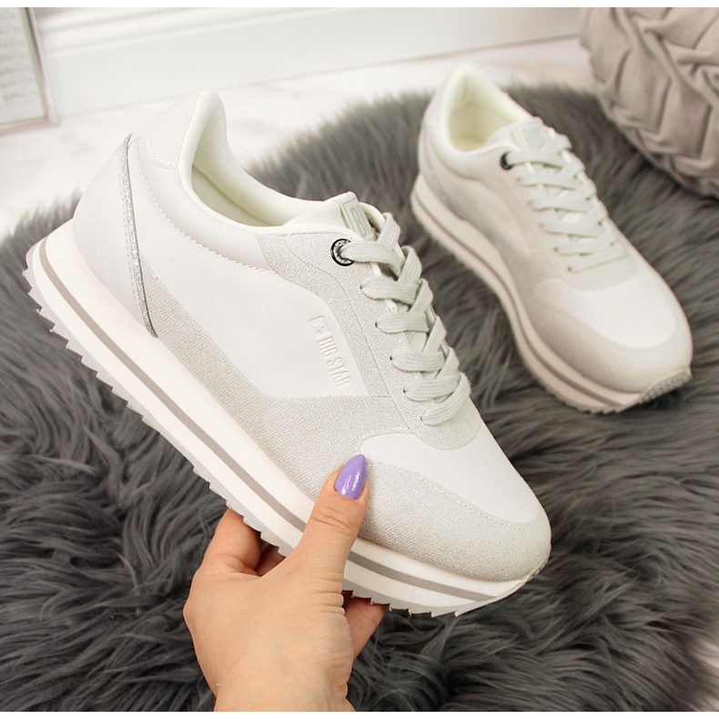 Női sportcipő a fehér platformon Big Star II274216 2