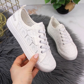 Fehér csipkés lány tornacipő Big Star JJ374012 2