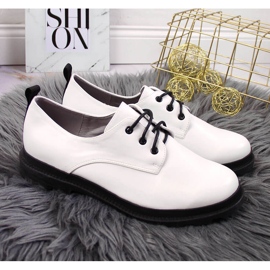 S.Barski S. Barski fűzős női fehér cipő 2