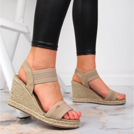 Szandál espadrill bézs ékkel Big Star JJ274978 2