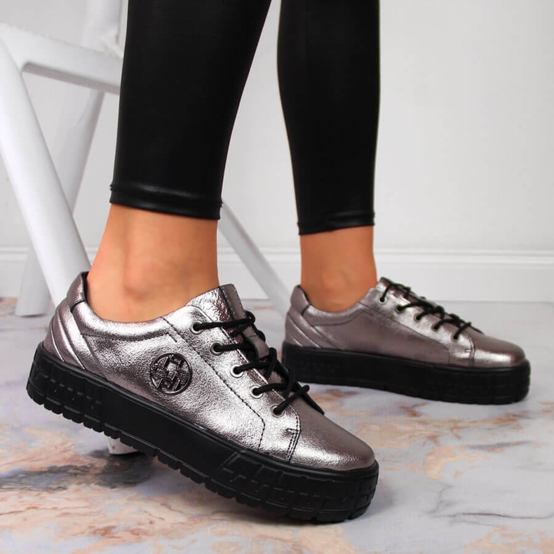 Női ezüst bőrcipő Filippo ezüst 2