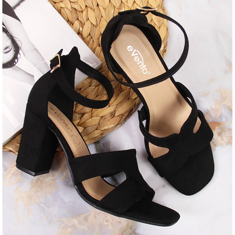 Fekete eVento női szandál a poszton 2