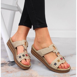 Női bézs ékpapucs Rieker 62924-60 1 Női bézs ékpapucs Rieker 62924-60 1