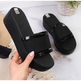 Fekete női gumipapucs Zaxy HH285197 platformon 1