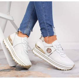 Női bőr tornacipő a fehér Filippo platformon 1