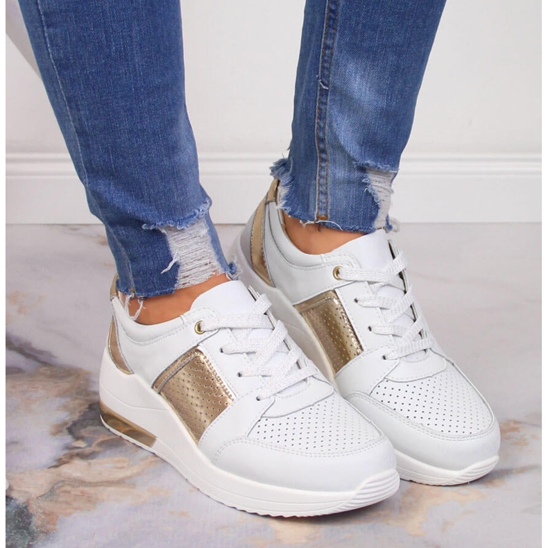 S.Barski Bőr női cipő ékekkel, fehér S. Barski 2