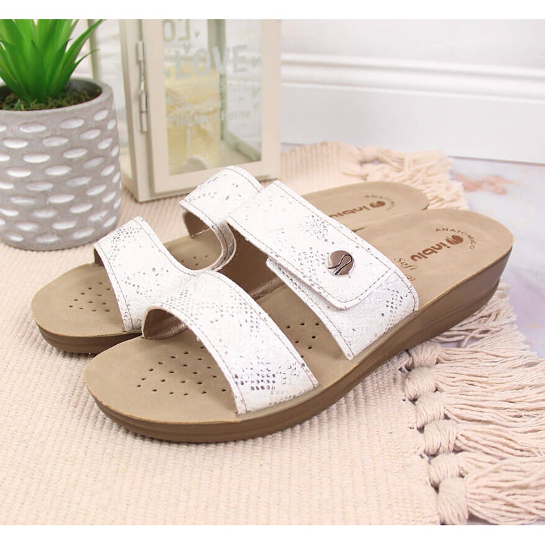 Fehér Inblu tépőzáras női papucs 2