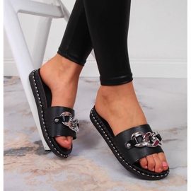 Fekete női papucs Vinceza lánccal 1