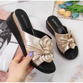 Vinceza női arany ékpapucs aranysárga 1