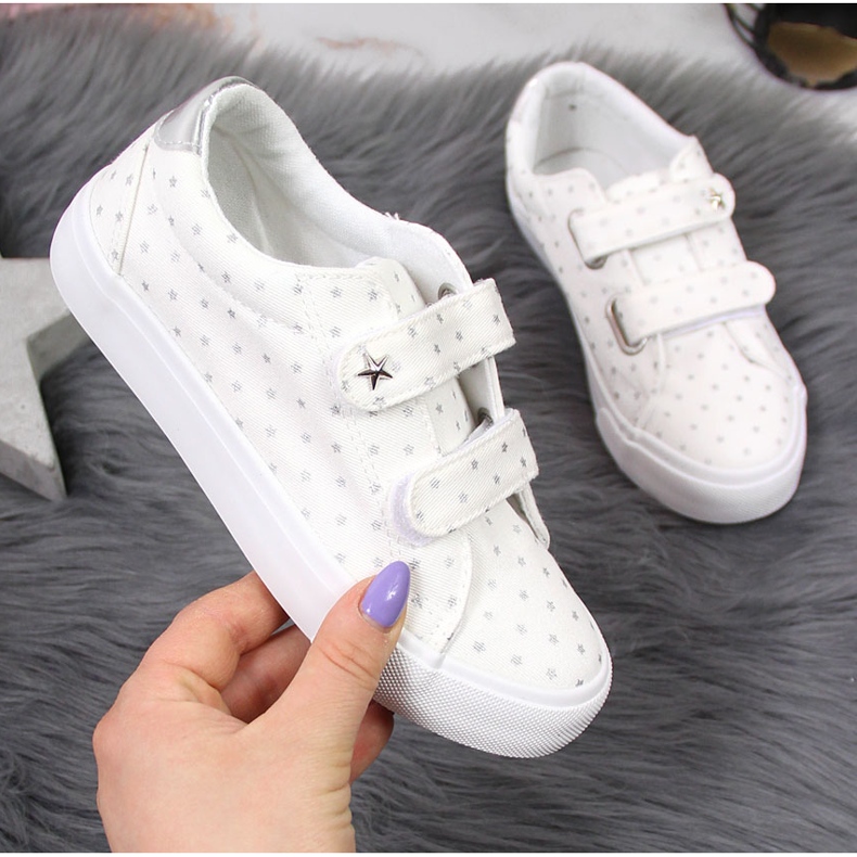 Lány tornacipő tépőzáras fehér Atletico csillagokkal 1 Lány tornacipő tépőzáras fehér Atletico csillagokkal 1