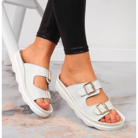 Női bőr papucs csatos fehér Filippo 1