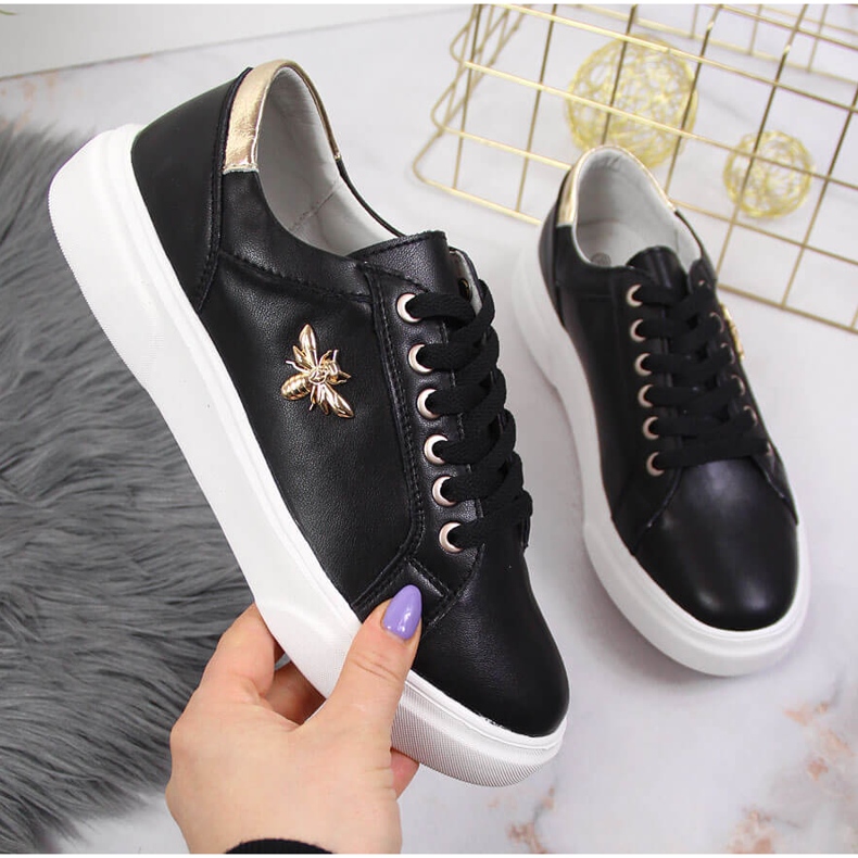 Női bőrcipő fekete Vinceza platformmal 1