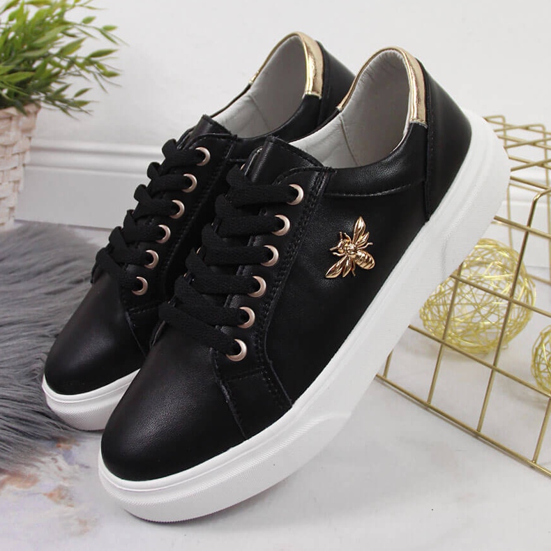 Női bőrcipő fekete Vinceza platformmal 2