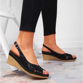 Női bőr szandál fekete éken Dolce Pietro 2