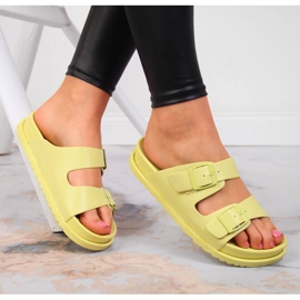 S.Barski Sárga női gumipapucs csatos sárga S. Barski 1 S.Barski Sárga női gumipapucs csatos sárga S. Barski 1