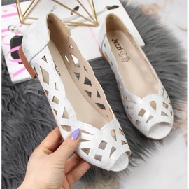 Női ezüst áttört balerinacipő Jezzi 1