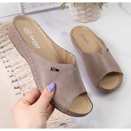 Női bőr papucs bézs Helios 105 éken 1