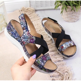 Női bőr szandál kényelmes Helios 100 gumin fekete sokszínű 1