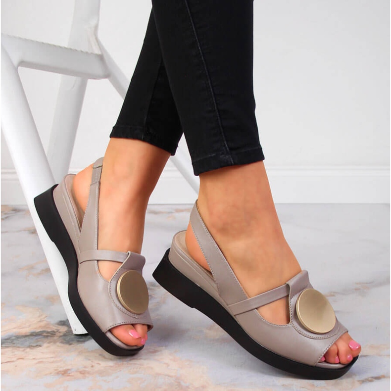 Női bőr szandál Artiker taupe éken bézs 1