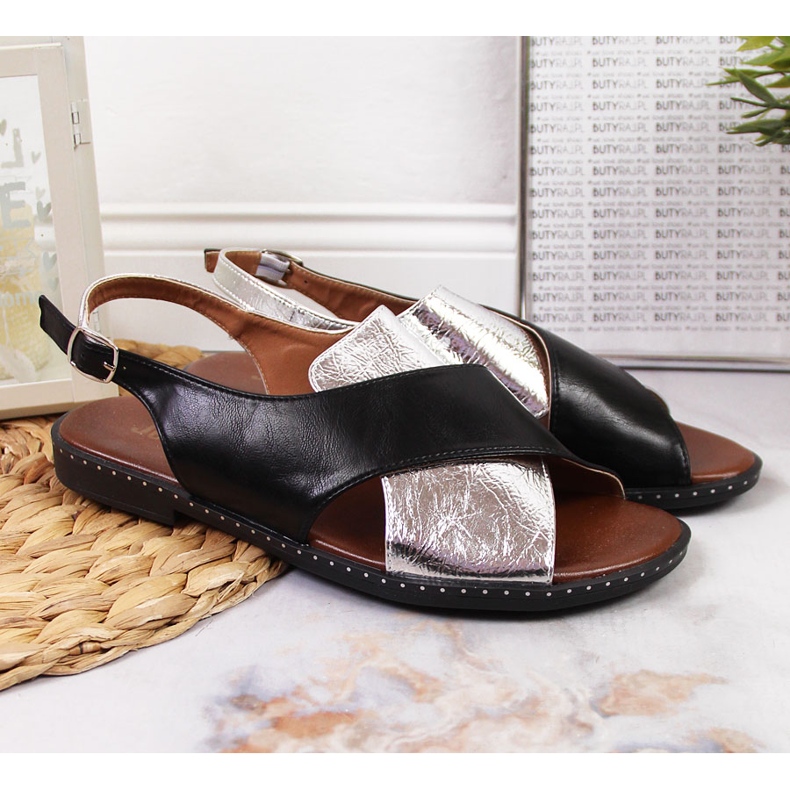 Női fekete és ezüst Jezzi szandál 2