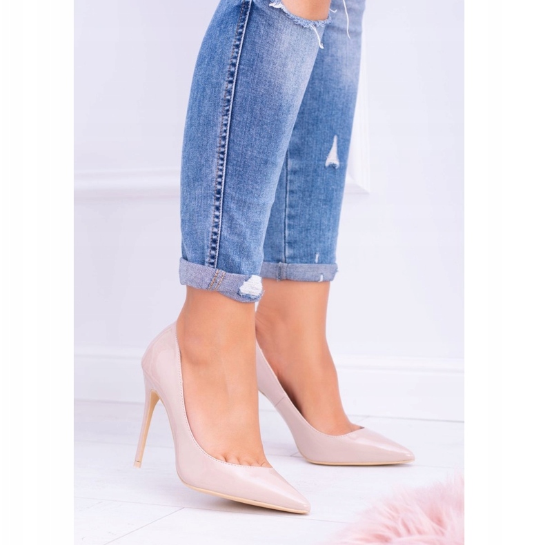 Női szivattyúk a Spitz lakkozott bézsben 3