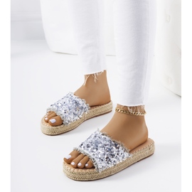 Ezüst papucs a Susanna platformon 1