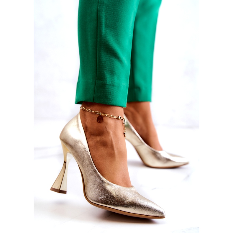 Lewski Shoes Divatos bőr szivattyúk Lewski cipők 3181 arany aranysárga 1